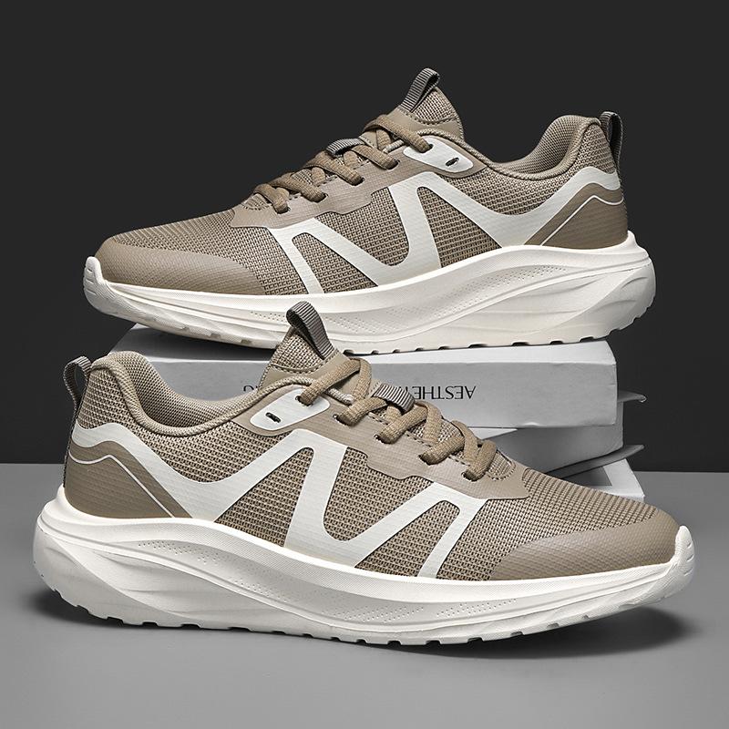Men's new low-top fly-woven lightweight casual sports shoes men's mesh running shoes