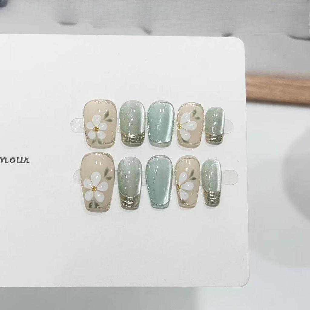 Wearing Armor Handmade High-end Cat Eye Three-dimensional Flower Magic Mirror French Removable Fake Nails