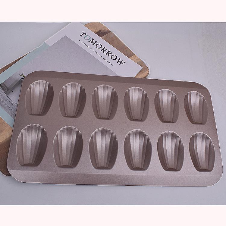 Gold Non-stick 12-cup Madeleine Baking Tray