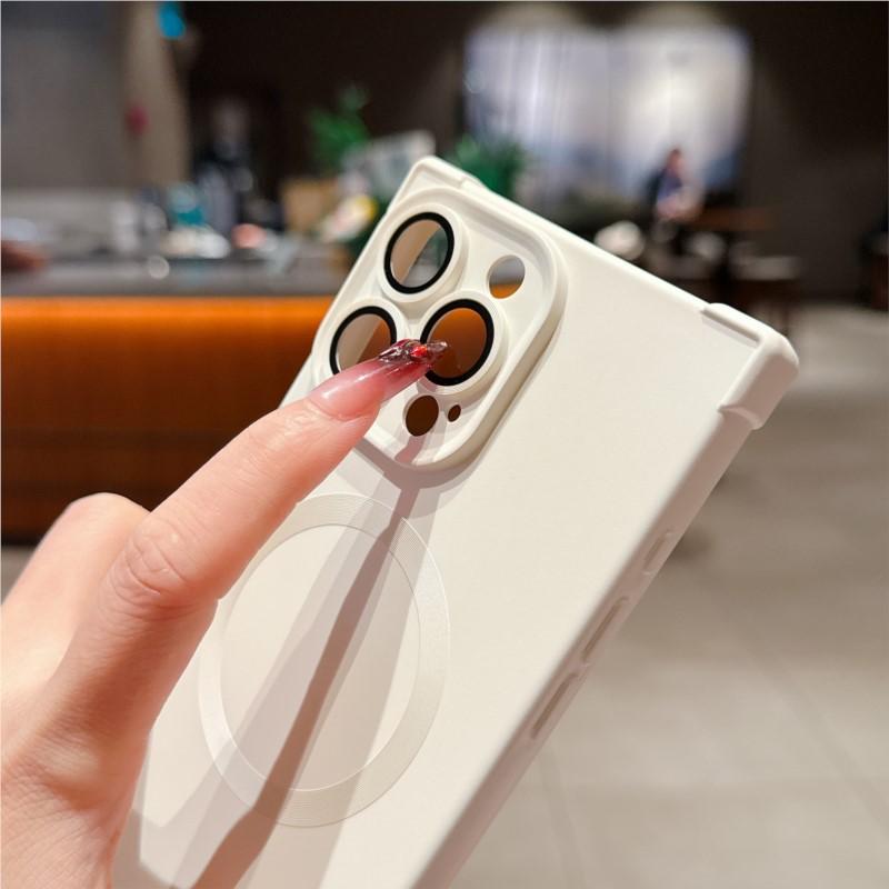 Матовый мягкий силиконовый квадратный противоударный чехол для iPhone 16 15 14 Plus 13 Pro Max Магнитный беспроводной зарядный шнурок-ремешок Чехол