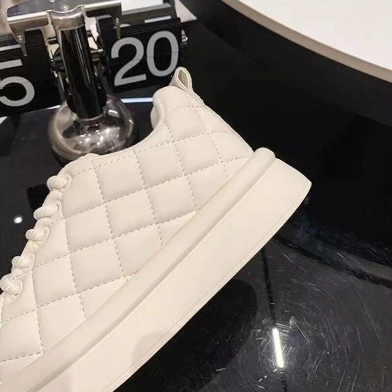 Autumn Winter Plush Warm Women's Cotton Shoes New Breathable Thick Sole Anti Slip Women's Vulcanized Shoes Sneakers