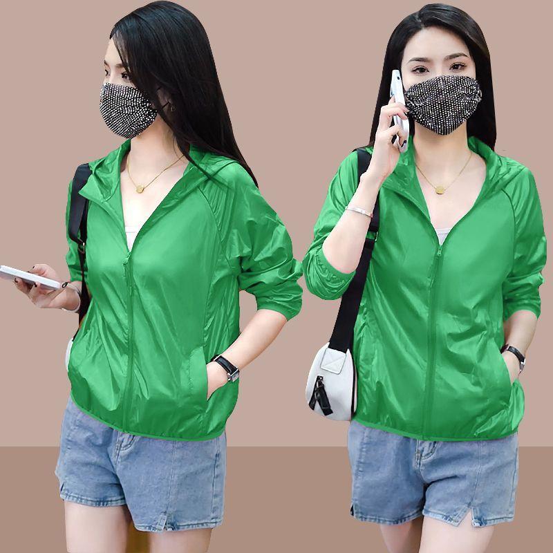 Breathable Hooded Sun Protection Clothing for Women In Summer - Loose Fit and Slimming Sunscreen Shirt Fashionable Short Jacket