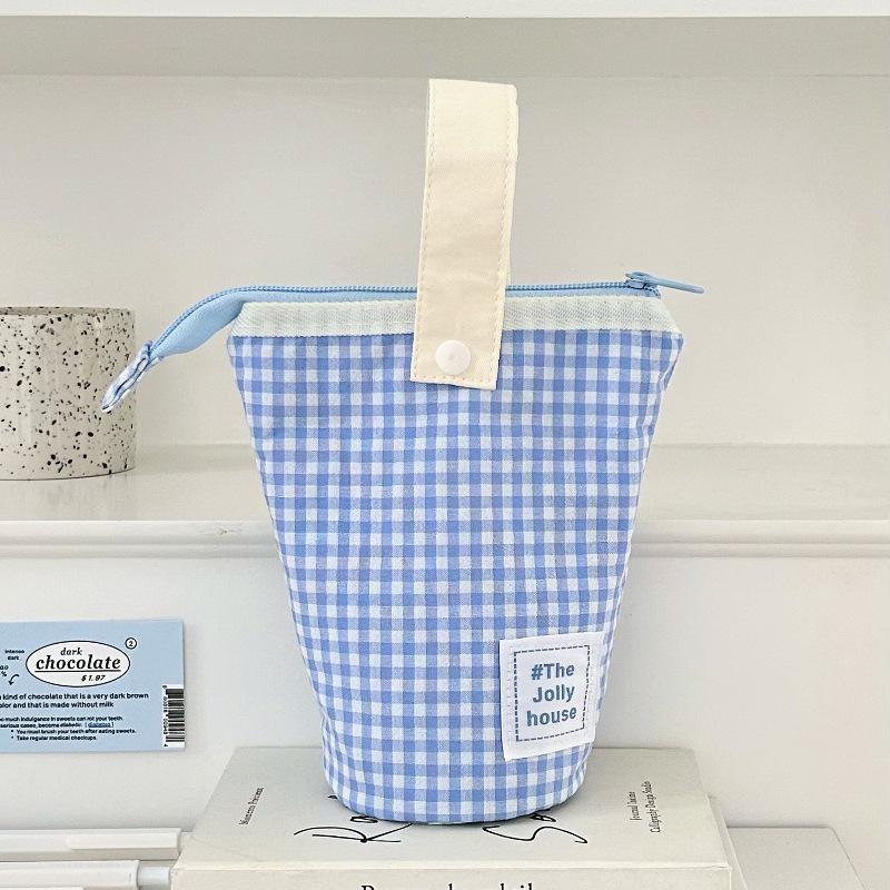 Вместительный пенал-стойка для старшеклассников — стильный и функциональный для мальчиков и девочек