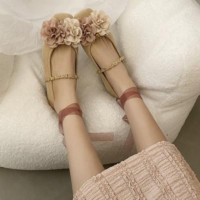 Квадратная головка, неглубокий носок, французские туфли на плоской подошве, женские, новинка 2025 года, ретро-балетки, маленькие ароматные туфли в стиле Мэри Джейн