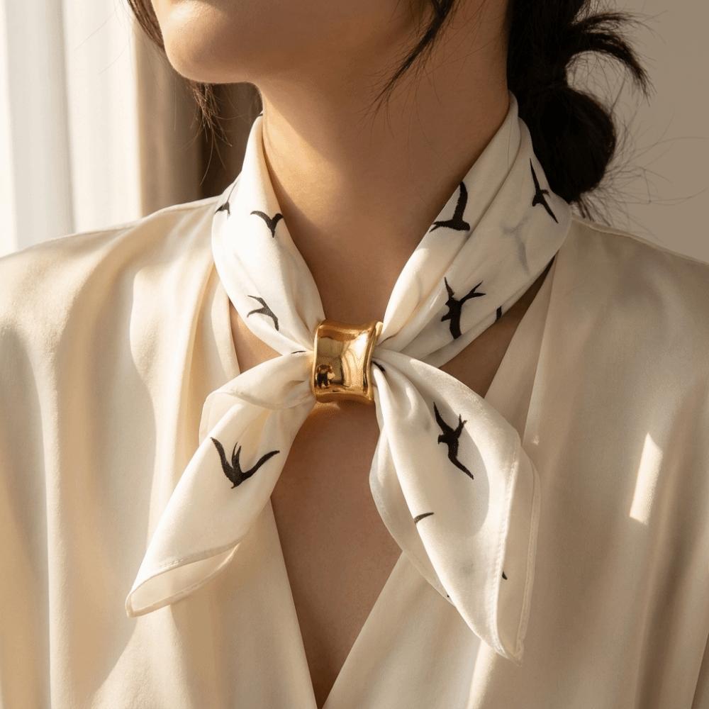 Multifunctional Clothes Corner Clip Zinc Zinc Alloy Shawl Clasp Adjustable Bow Scarf Buckle Scarf Fixing