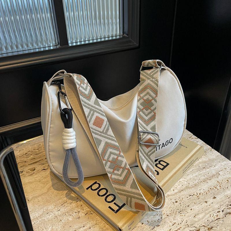 Повседневная универсальная сумка для женщин, широкая плечевая лямка, сумка через плечо, легкая и простая сумка на одно плечо, подмышечная сумка