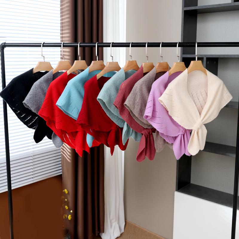 100%Wool Knitted Triangle Shawls Women Hollow Out Fashion Poncho Blouse Shoulder Fake Collar Cape Soft Warm Neck Scarves Girl