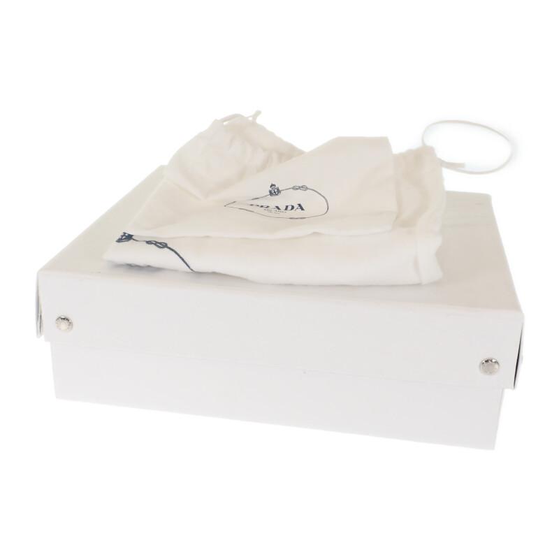 Prada 1BC194_ASK_F0002_V_OOO Сумка на плечо черная телячья кожа женская