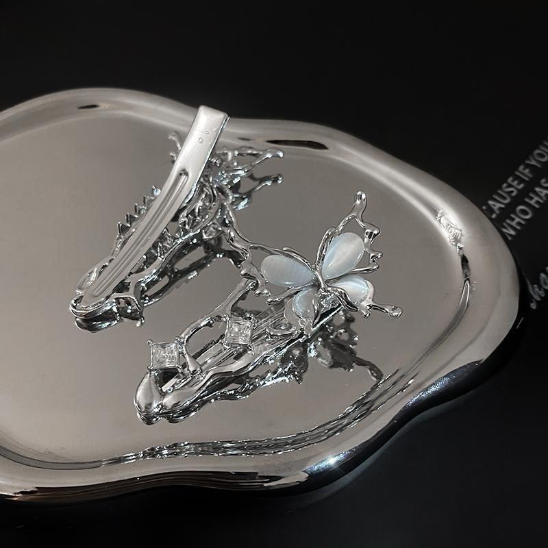 Y2K Irregular Liquid Metal Hairpin Butterfly Zircon Hair Clips Girl  Silver Bang Clip For Women Hair Accessories