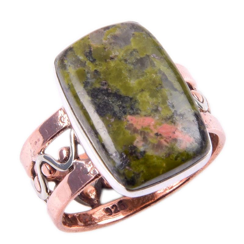 Кольцо из двухцветного серебра 925 пробы с натуральным драгоценным камнем унакитом ручной работы S.6.5 T3Q22