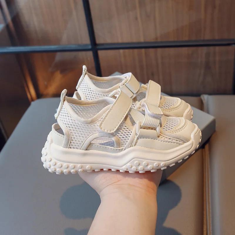 Летние детские спортивные сандалии, модные школьные повседневные сандалии для бега для мальчиков и девочек, сетчатые дышащие детские полусандалии, однотонные