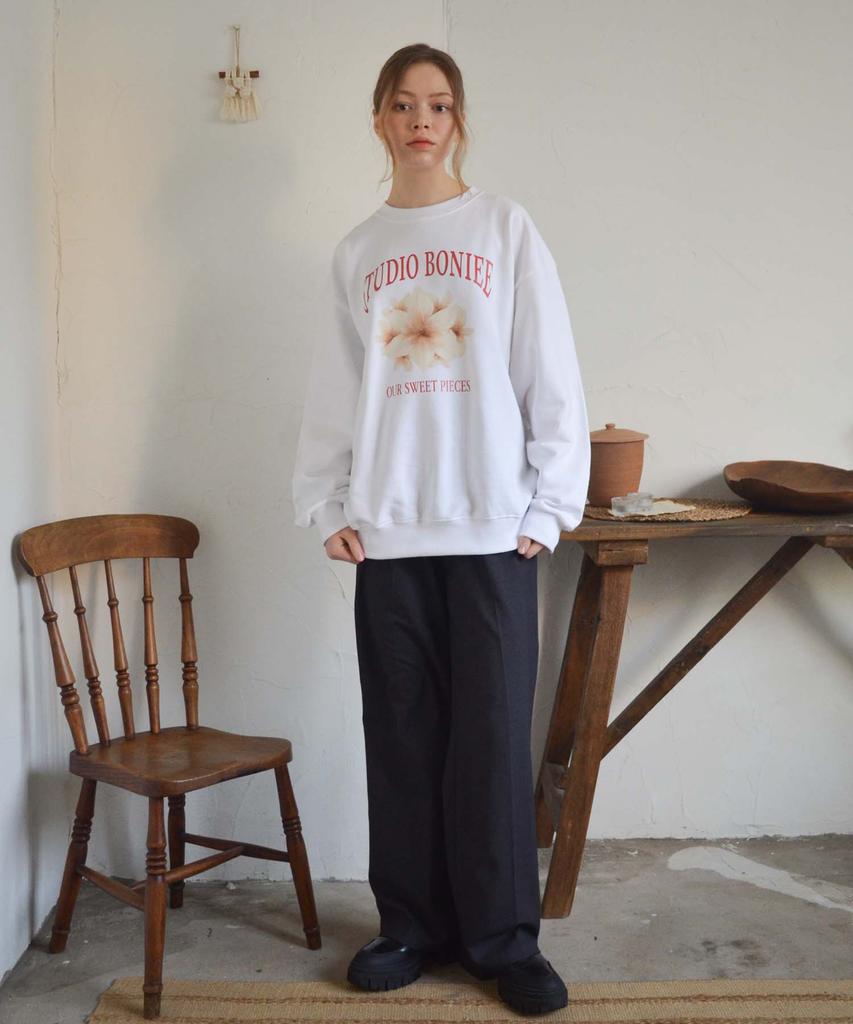 BONIEE [Fleece Lined] Lilly Sweet Piece Graphic Oversized Sweatshirt White