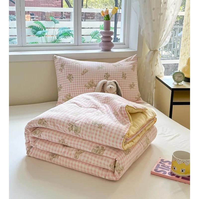 Cute Cartoon Printed Thin Quilt Kids Students Summer Double Yarn Soybean Air Conditioning Comforter Lightweight Cooling Blankets