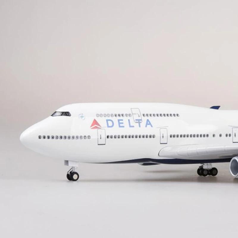 Модель самолета 1:Модель самолета 747 масштаба 150, 47 см, Delta Boeing B747 из литой смолы со светодиодной подсветкой для коллекционера, для гостиной