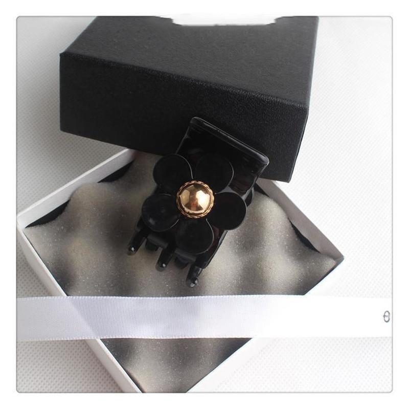 Модные цветочные женские заколки для волос, роскошные черные белые маленькие заколки-автоматы, милые заколки для волос для девочек, крабики, аксессуары для волос