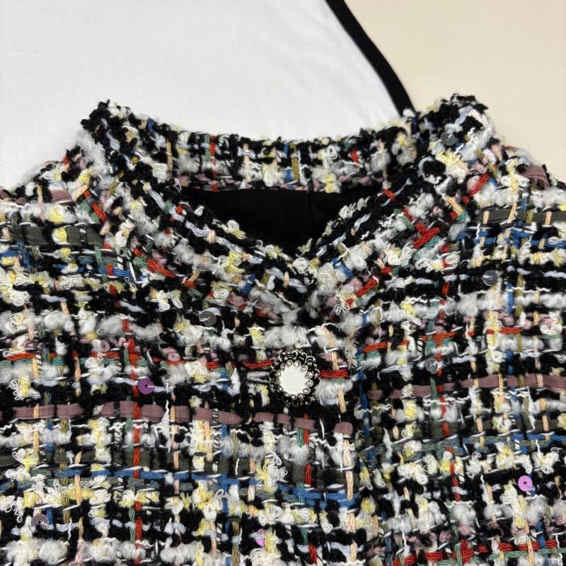 2026 Womens Silk-Lined Tweed Cropped Jacket With Stand Collar Colorful Sequins Plaid