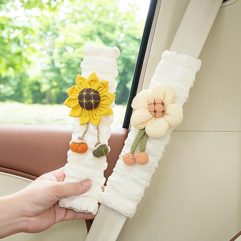 Car Seat Belt Shoulder Cover Cute Puff Grid Children'S Car Anti-Strangle Shoulder Protective Cover Car Interior Supplies