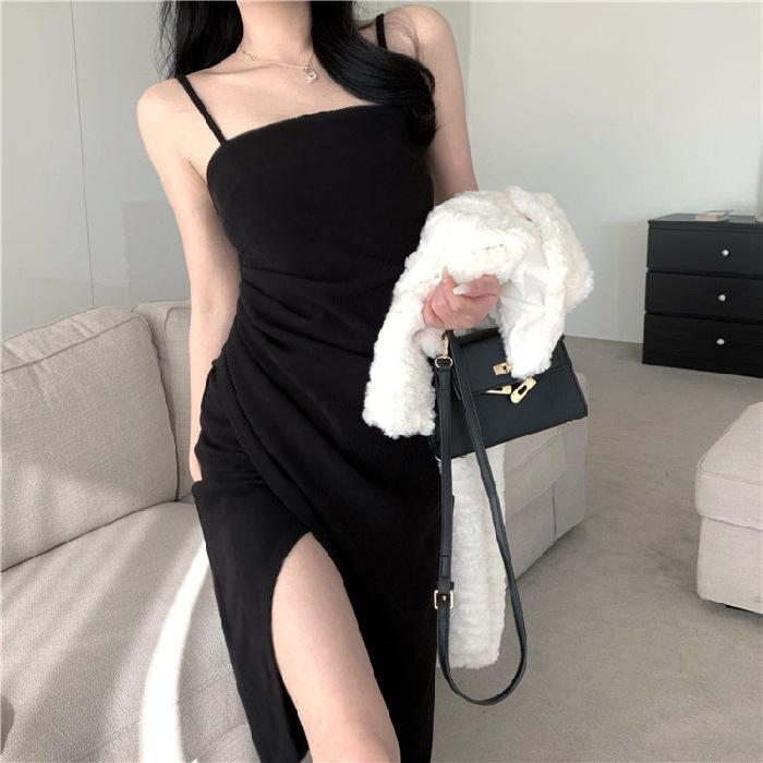 New summer two-color suspender split pleated dress new pure desire wind light and mature temperament medium and long dress women