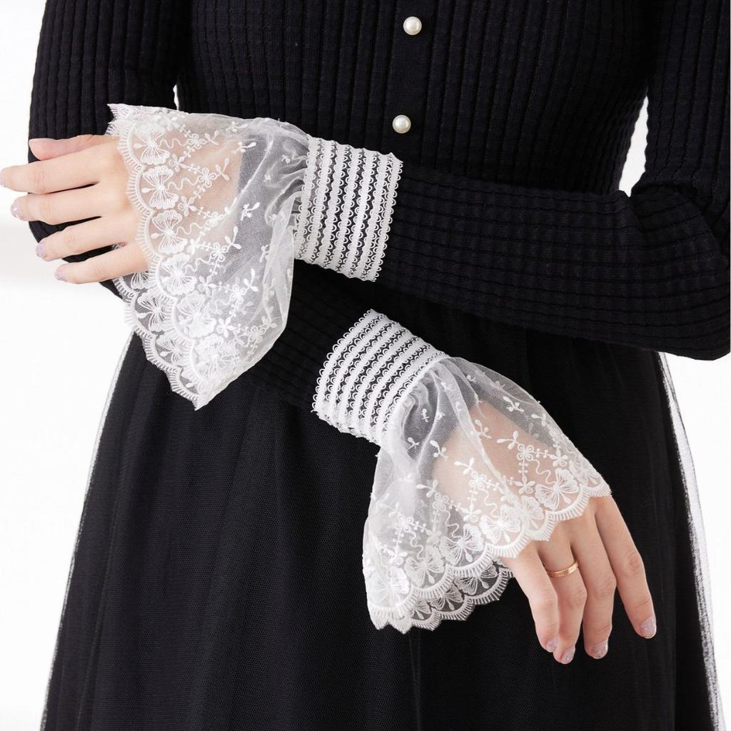 Super ~ Flowery Romantic Temperament, Lace Fake Sleeves, Sweet Decoration Sweater, Fake Cuffs