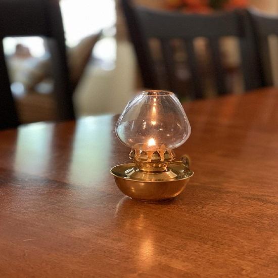 Set of 4 Vintage Glass Oil Lamp, Brass Mini Oil Lamp, Antique Oil Lamp for Home Decor, Nautical or Victorian Wedding, Store Window