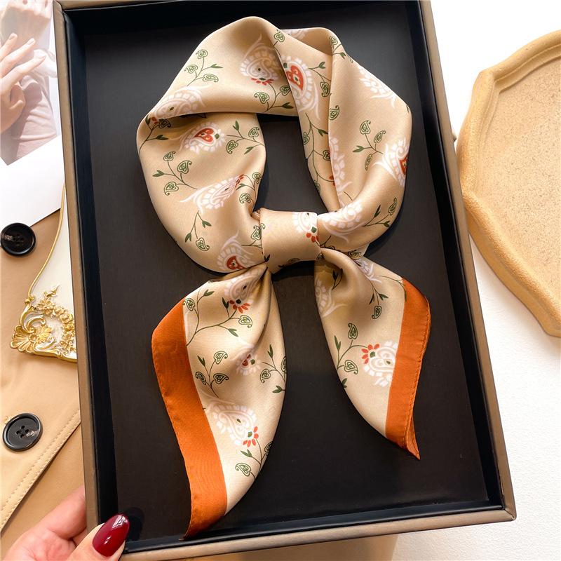 Summer 70Cm Print Square Scarf Checkered Thin Versatile Neckerchief Hair Tie Headscarf Women Wraps Hijabs Luxury Bufandas Poncho