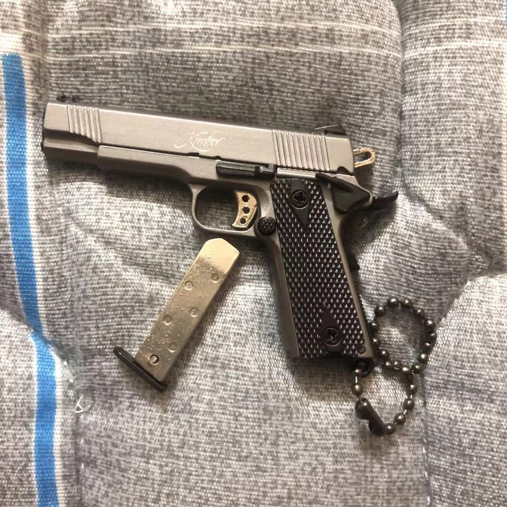 Сплав 1:3 Мини 1911 Пистолет Модель Брелок Подвеска Съемный Поддельный Игрушечный Пистолет Для Оружия Взрослых Детей Рождественский Подарок