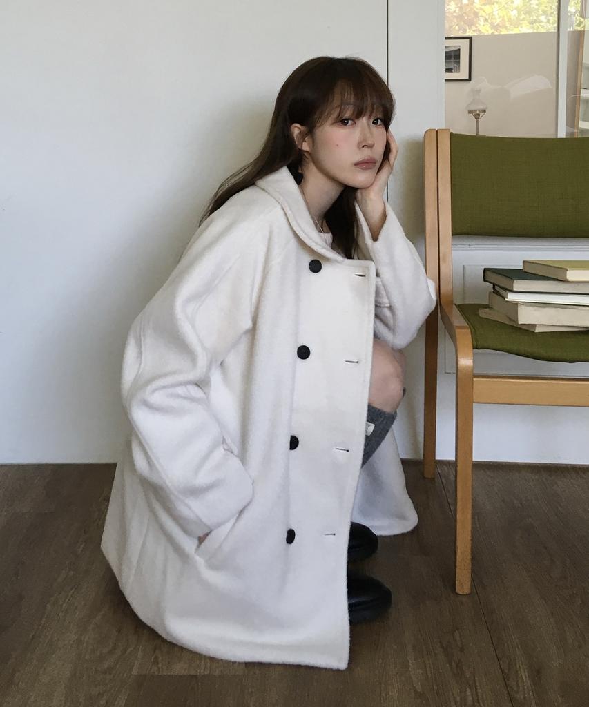 LETTER FROM MOON Melia Hairy Wool Half Coat (Ivory)