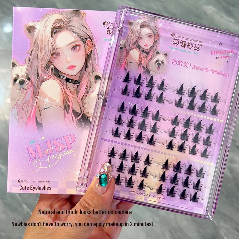 Накладные ресницы Menglash Naughty Elf — в стиле мультяшной Барби, естественный вид, густые сегментированные пучки.