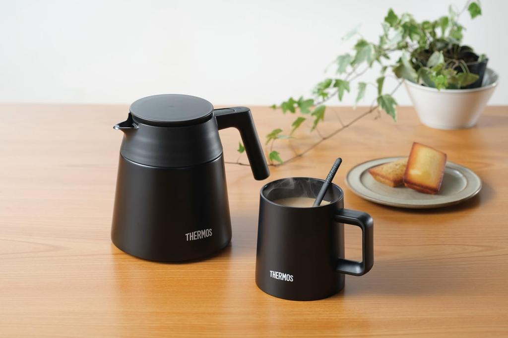 Thermos Vacuum Insulated Coffee Server 720ml Black TTF-720 BK