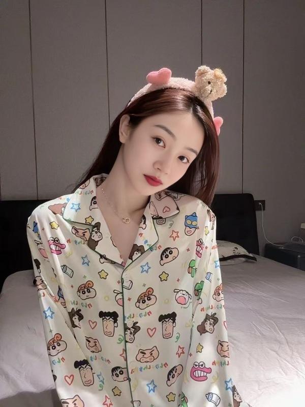 Crayon Xiaoxin pajamas women's imitation silk spring autumn and winter long-sleeved trousers simple high-end loungewear set