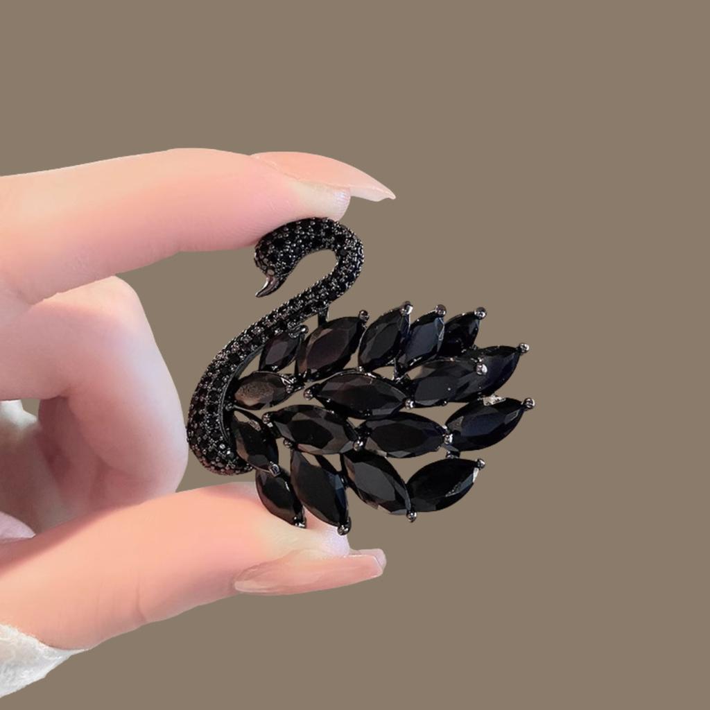 Creative Alloy Brooch Fashion Collar Brooch Pin