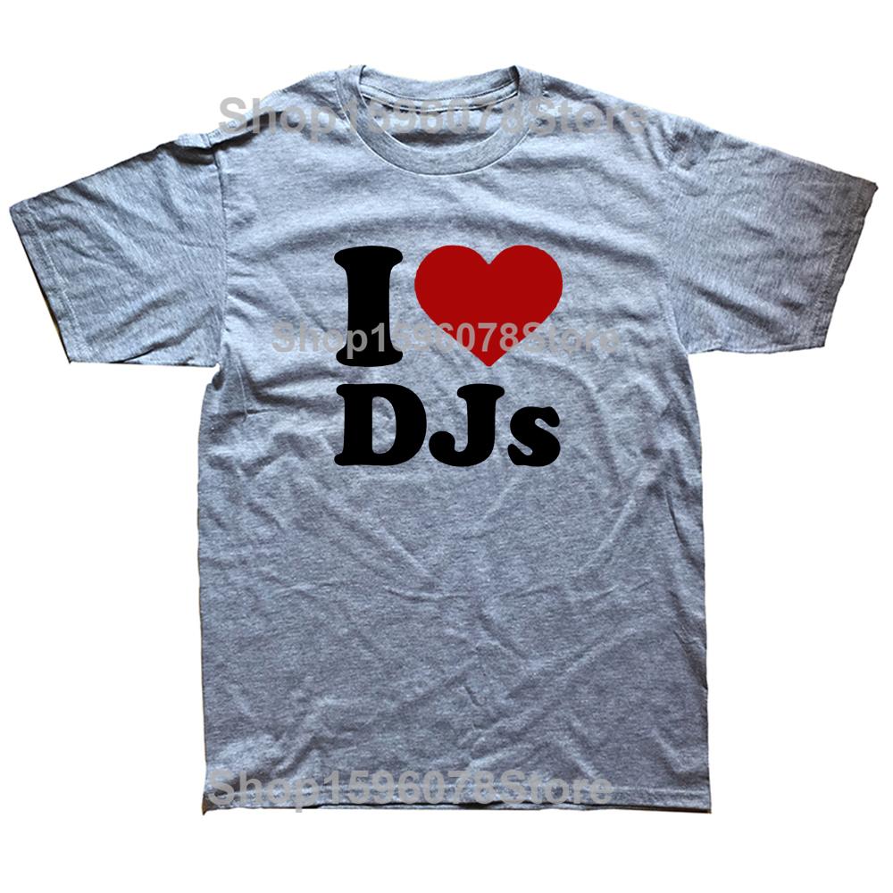 Never Underestimate An Old Man Loves DJ Turntable T Shirt Streetwear Music Techno Club Headphone Birthday Short Sleeve T-shirts