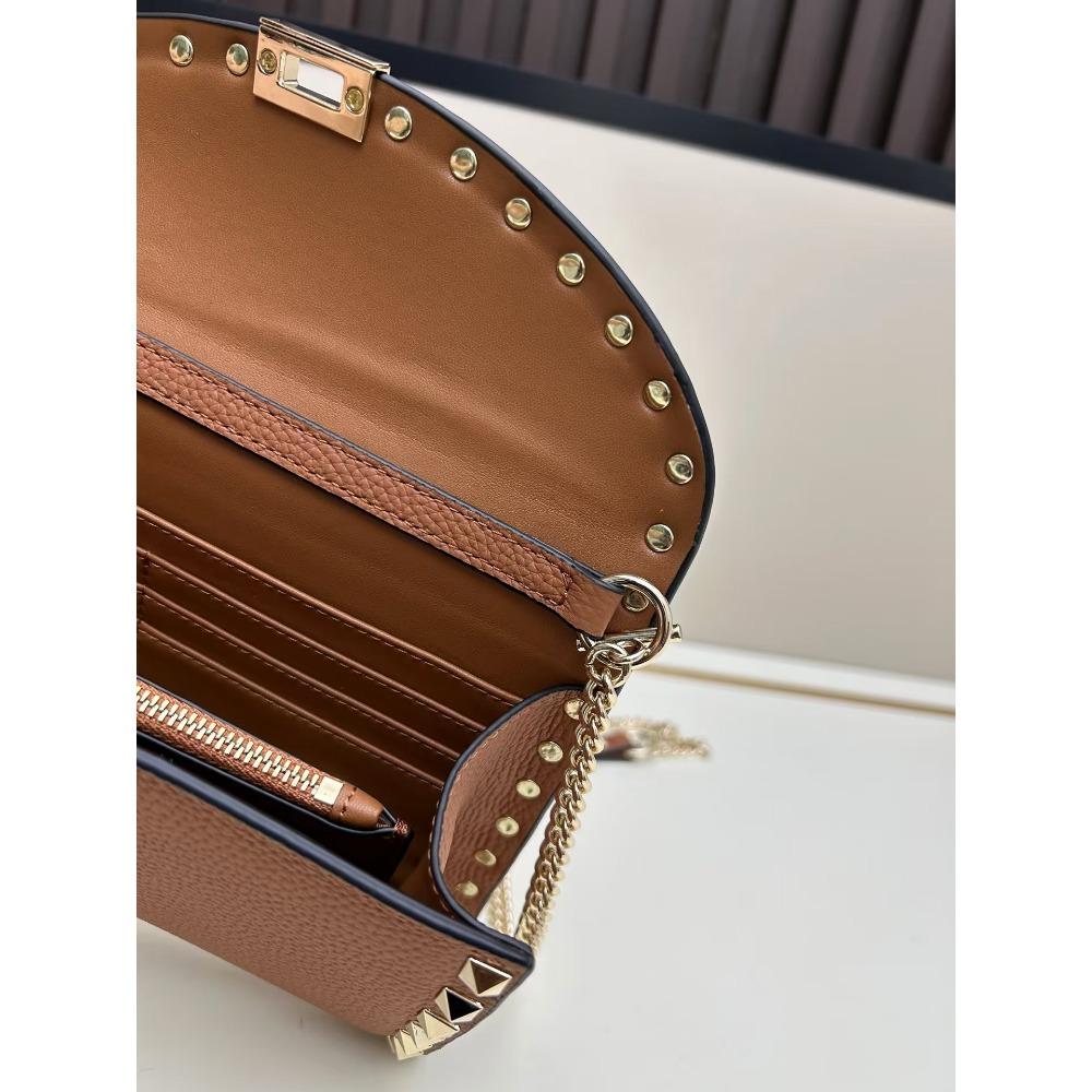 Трендовая летняя новинка повседневная сумка-мессенджер на плечо со шпильками маленькая квадратная сумка персонализированная сумка для телефона маленькая свежая женская сумка оптом