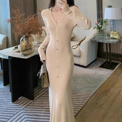 Womens V-Neck Knit Midi Dress With Single-Row Buttons Slim Fit Long Sleeve Elegant Office Wear