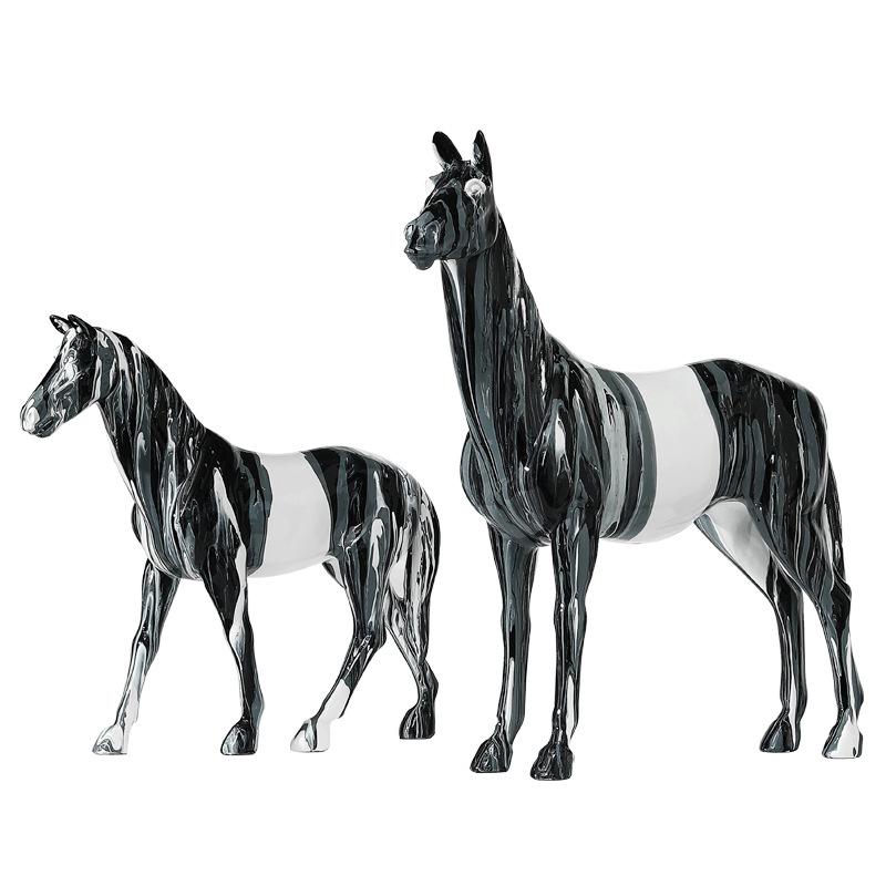 Nordic Light Luxury Horse Ornaments Creative Hunting Living Room Desktop Entrance Office Wine Cabinet Home Decoration Gift