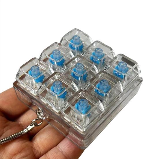 Брелок-подвеска Механическая клавиатура Игрушка для снятия стресса с тактильным щелкающим звуком Прозрачные кнопки со светодиодной подсветкой Портативный брелок