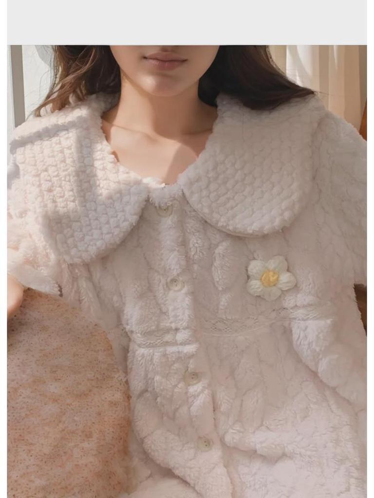 Женская пижама из кораллового флиса - плотный бархат, стиль принцессы, на осень и зиму