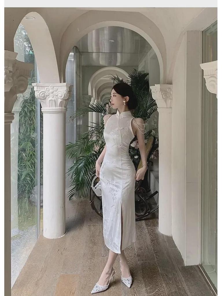 Женское бархатное платье-чеонгсам с жемчужной отделкой 2024 года