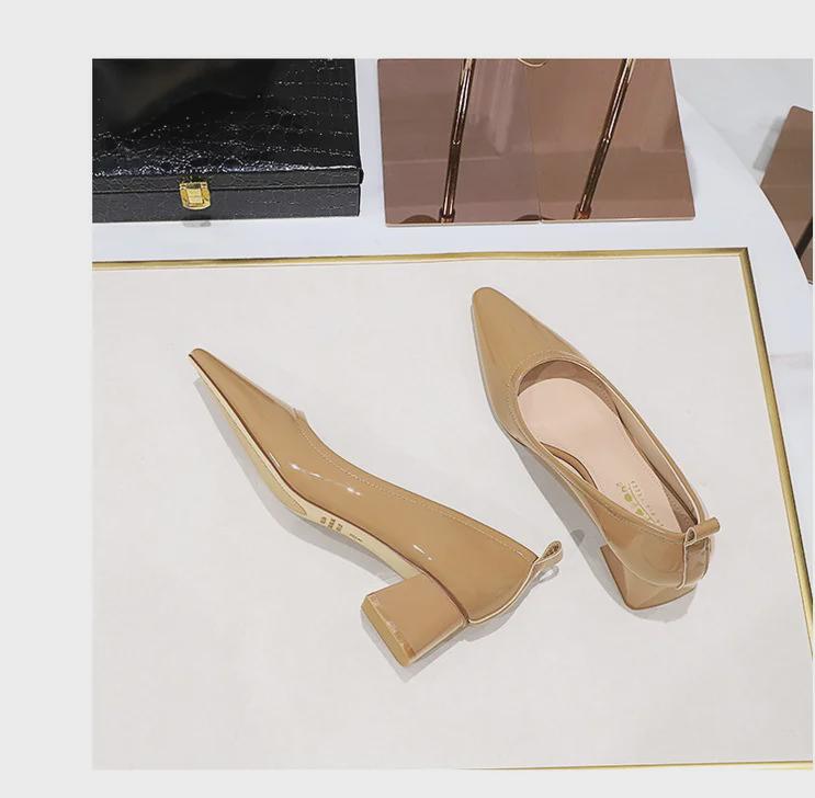 Корейские лакированные женские туфли с острым носком — модные, простые, удобные, с универсальным толстым каблуком средней высоты