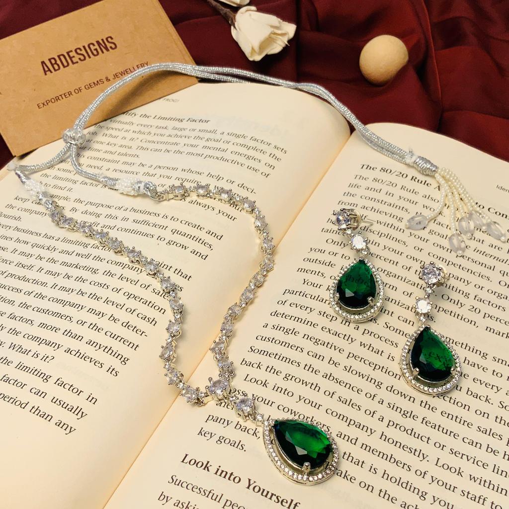 Silver Plated Diamond Round Necklace Set Diamond Necklace Set for Women