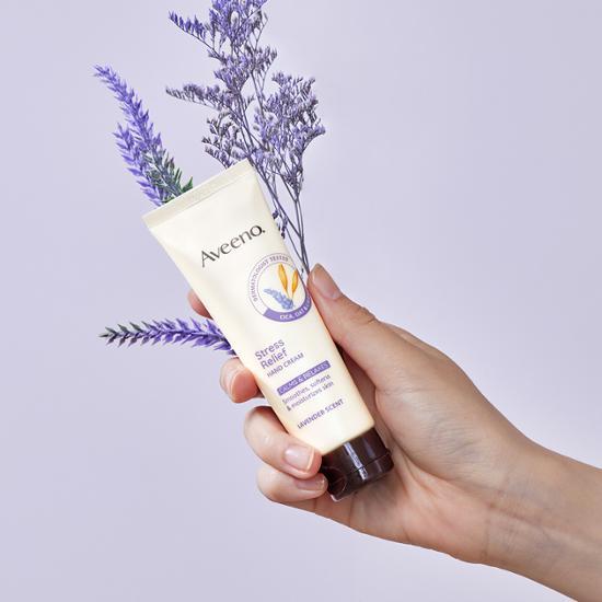 Aveeno Крем для рук «Снятие стресса» с ароматом лаванды 50 г