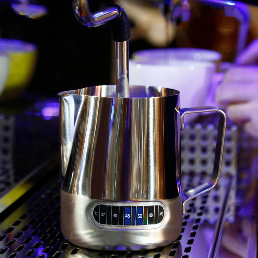 Питчер для взбивания молока 600 мл(20 унций) Питчер для взбивания молока с термометром Арт-кувшин для эспрессо-машин Латте-арт Нержавеющая сталь