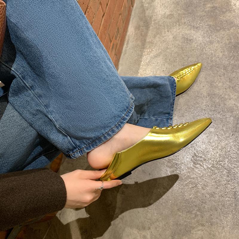 Мода 2025 Новая весна Остроносые туфли на плоском каблуке из натуральной кожи для женщин Лаконичные слипоны Ручная работа Женские мюли Женская обувь