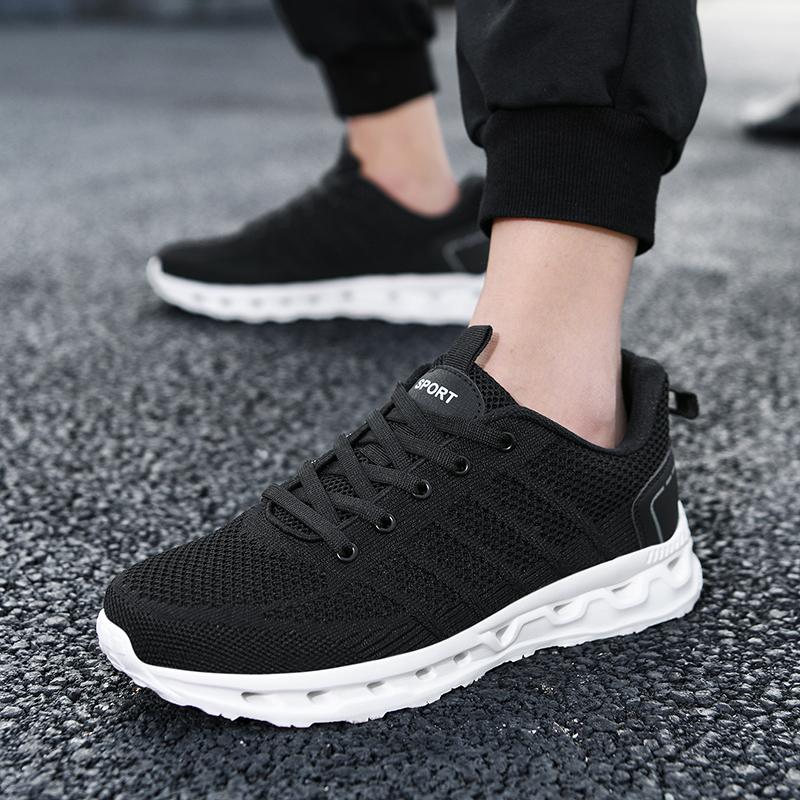 Summer Men's Sports Shoes Jogging Sports Fashion Running Men Casual Sports Shoes High Quality Hollow Sole Anti-slip Shoes