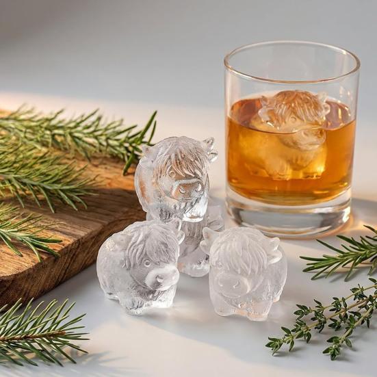 Highland Cow Silicone Ice Cube Tray Food-Grade 3D Mold for Whiskey Cocktails Easy-Release Mini Cow Chocolate Candy Molds for Baking Gummies Fudge