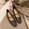 Туфли с квадратной головкой, неглубокие одинарные туфли, женская весна 2025 года, новые универсальные туфли с пряжкой из одного слова, на плоской подошве, туфли Doudou, мягкая подошва, женская обувь