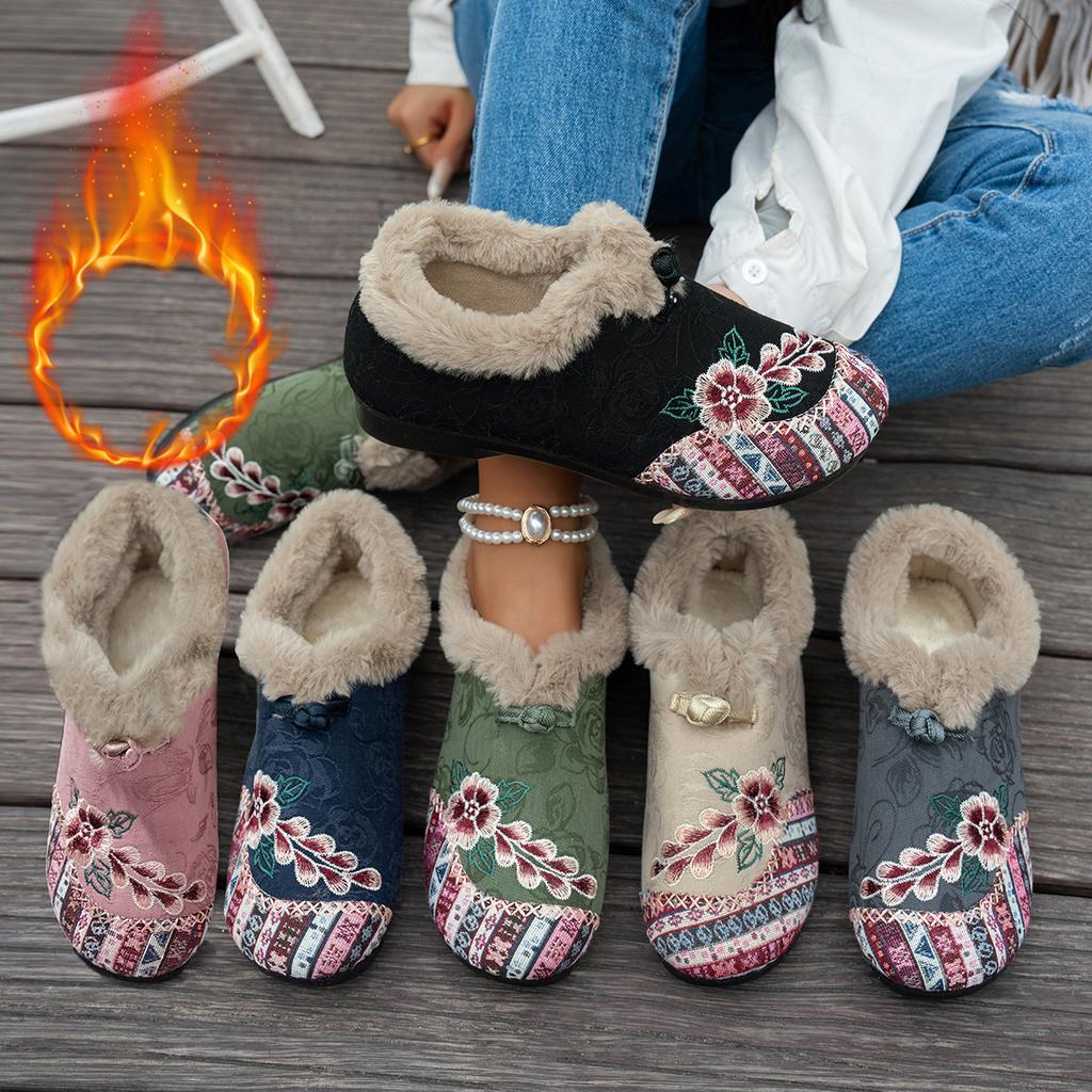 Women's Fleece-Lined Thickened Flat-Soled Embroidered Shoes for Middle-Aged and Elderly Women Chinese Ethnic Style Slip-On Mom Shoes