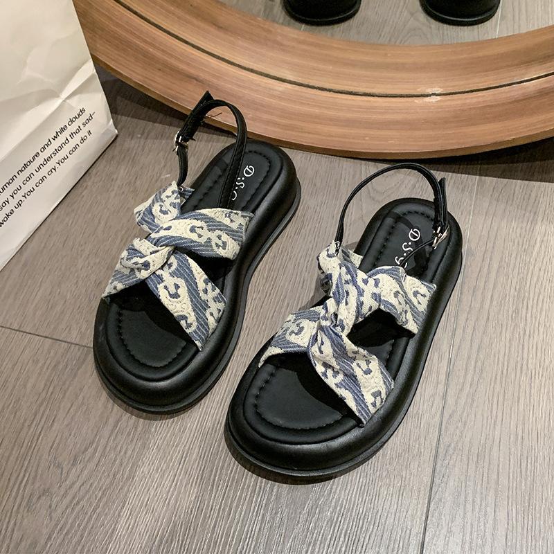 Platform sandals women's French retro spring 2024 new foreign comfortable non-slip fashion casual beach shoes
