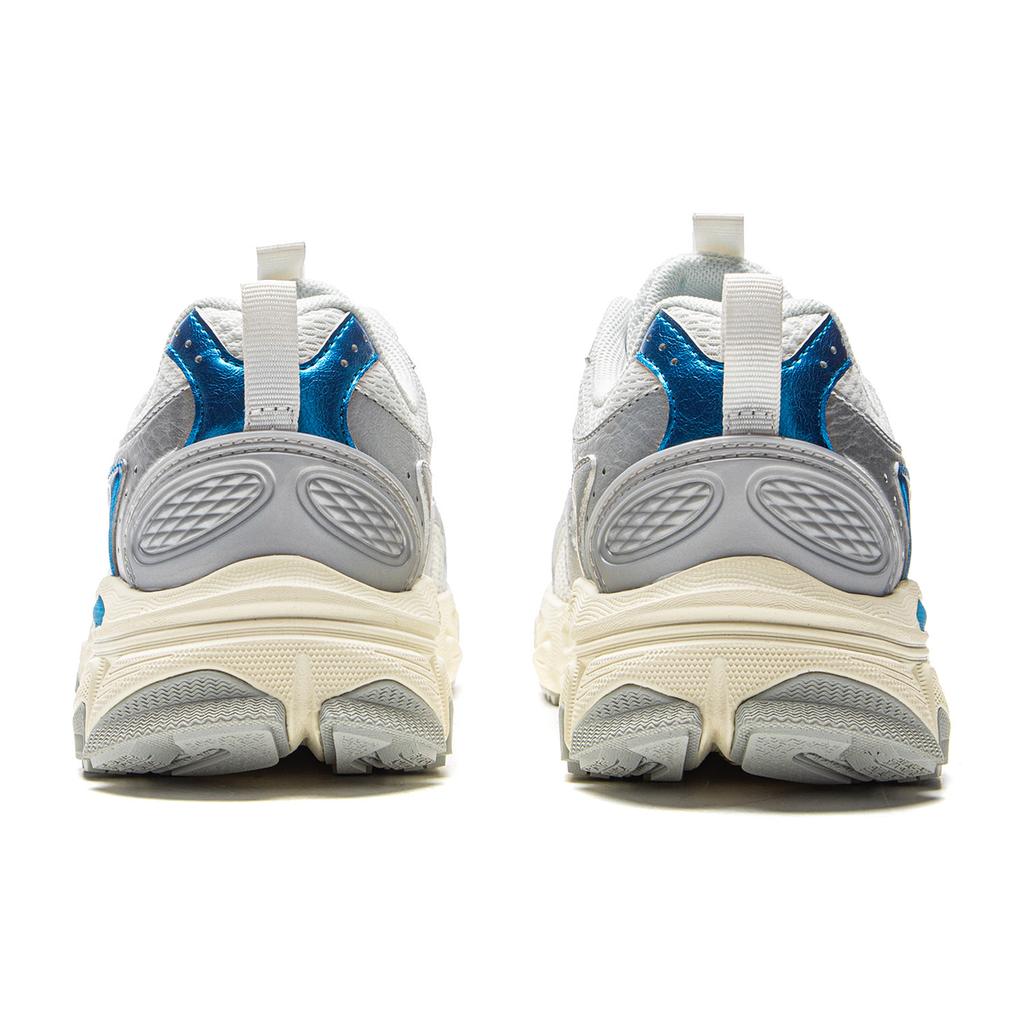 Li Ning Xiaoyao V2 Retro Boost Casual Fashion Daily Stable Support Shock Absorption Non-Slip Wear-Resistant Rebound Low-Top Running Shoes ARXV008-1