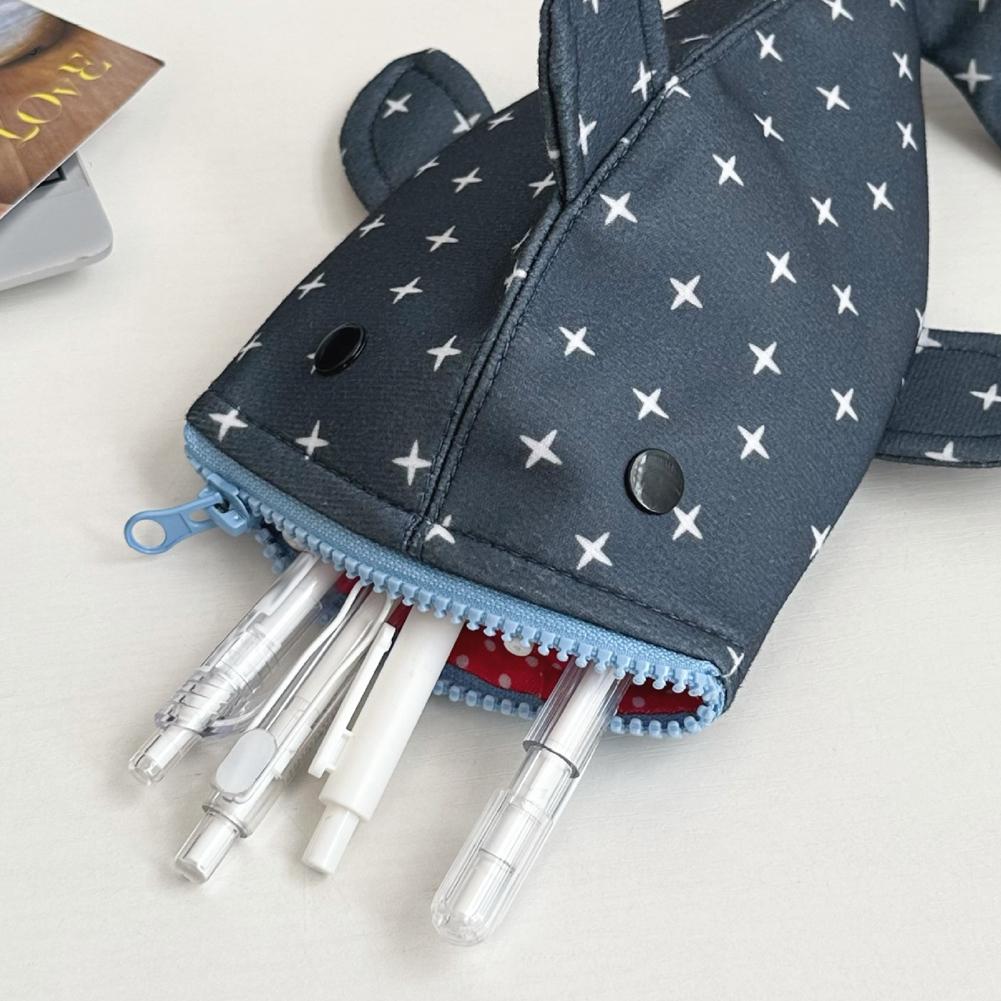 Cute and funny large capacity Shark Shape Capacity Imitation Fish Storage Pencil Case Creative Journal Student Supplies Statione